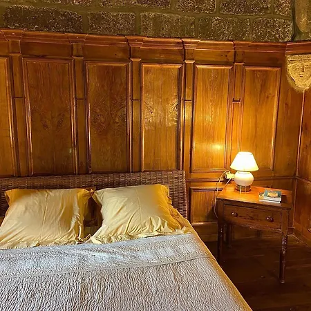 Chateau De Lescure Πανσιόν