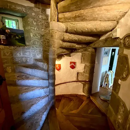 Chateau De Lescure 3* Saint-Martin-sous-Vigouroux