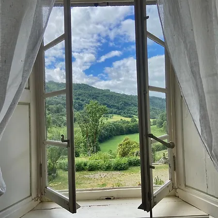 Pensjonat Chateau De Lescure 3*