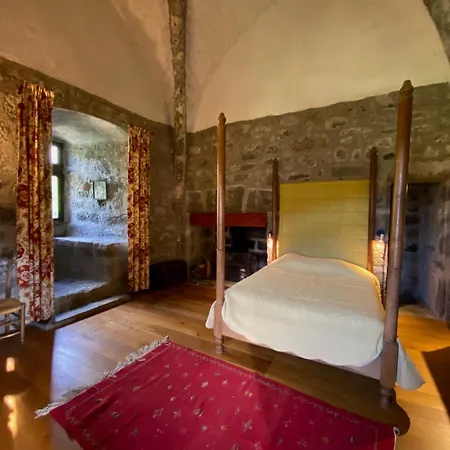 Pensjonat Chateau De Lescure