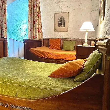 Pensjonat Chateau De Lescure Saint-Martin-sous-Vigouroux